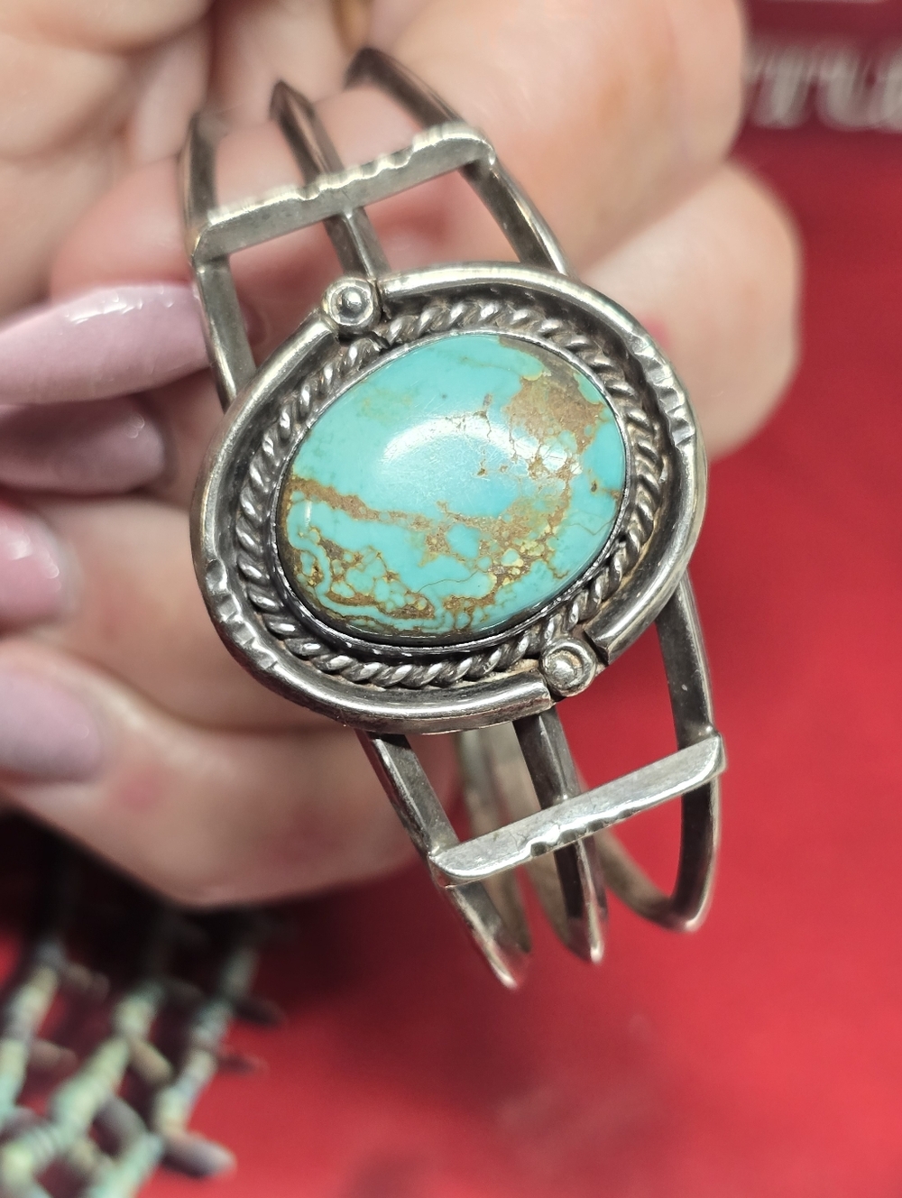 Vintage Navajo Sterling Silver And Number 8 Turquoise Exquisite Cuff Bracelet - Picture 5 of 5